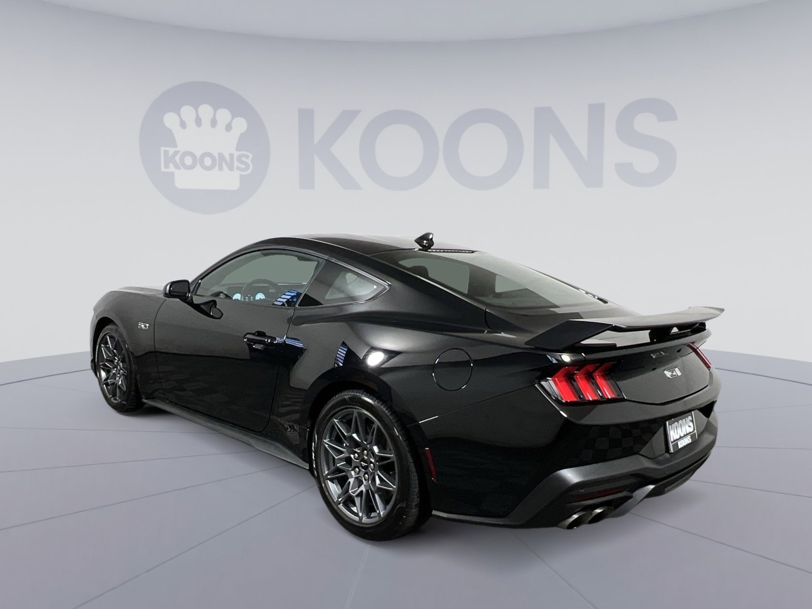 Used 2025 Ford Mustang GT w/ GT Performance Package RWD image 8