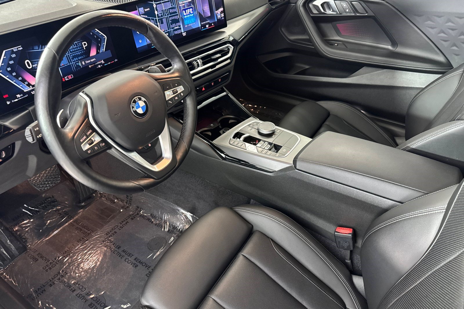 Used 2024 BMW 230i Coupe w/ Convenience Package RWD image 4
