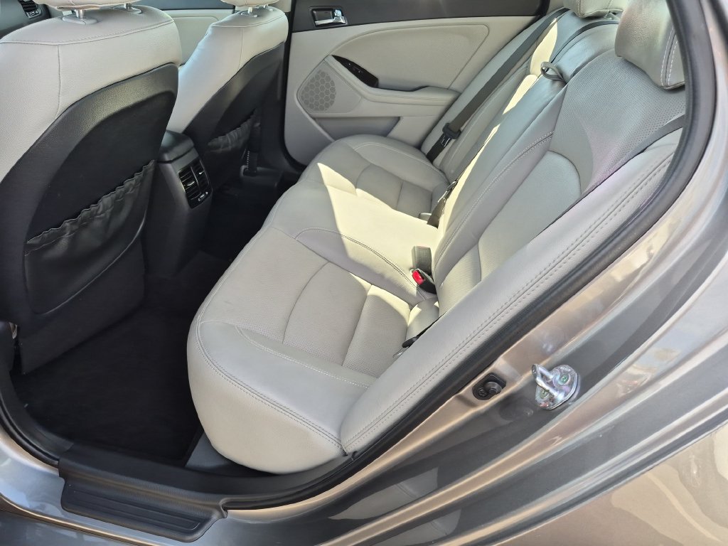Used 2013 Kia Optima EX w/ Premium Pkg FWD image 34