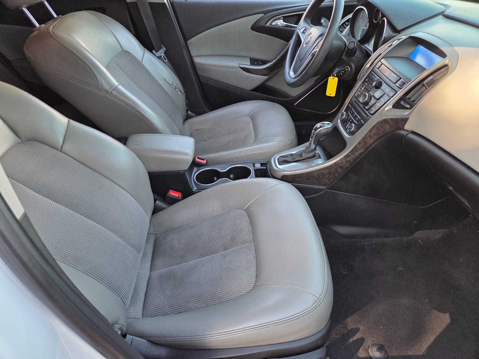 Used 2016 Buick Verano FWD image 14
