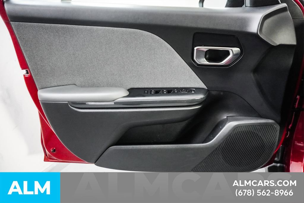 Used 2025 Kia K4 EX image 44