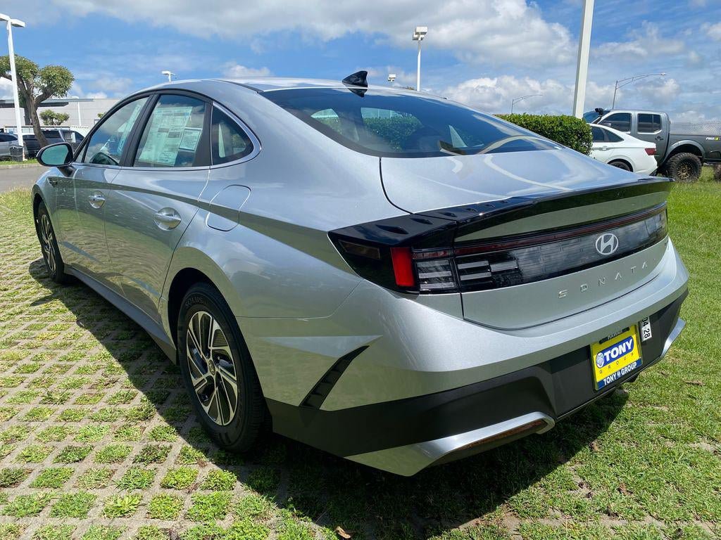 New 2026 Hyundai Sonata Blue FWD image 23