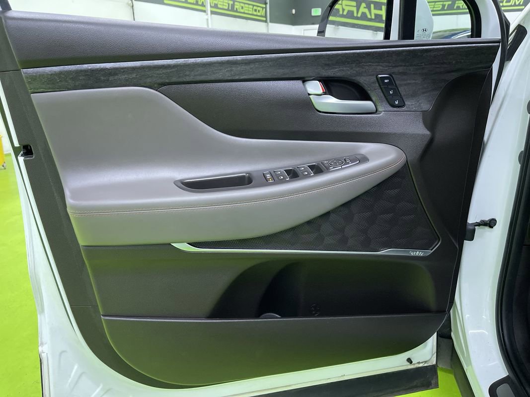 Used 2019 Hyundai Santa Fe AWD image 15