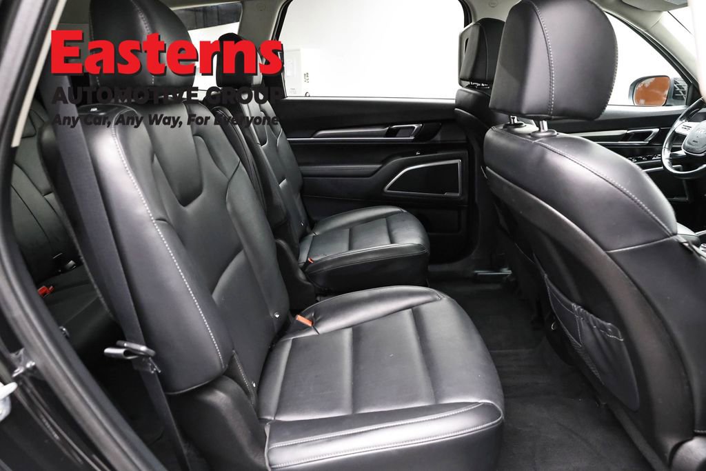 Used 2022 Kia Telluride S AWD/4WD image 23