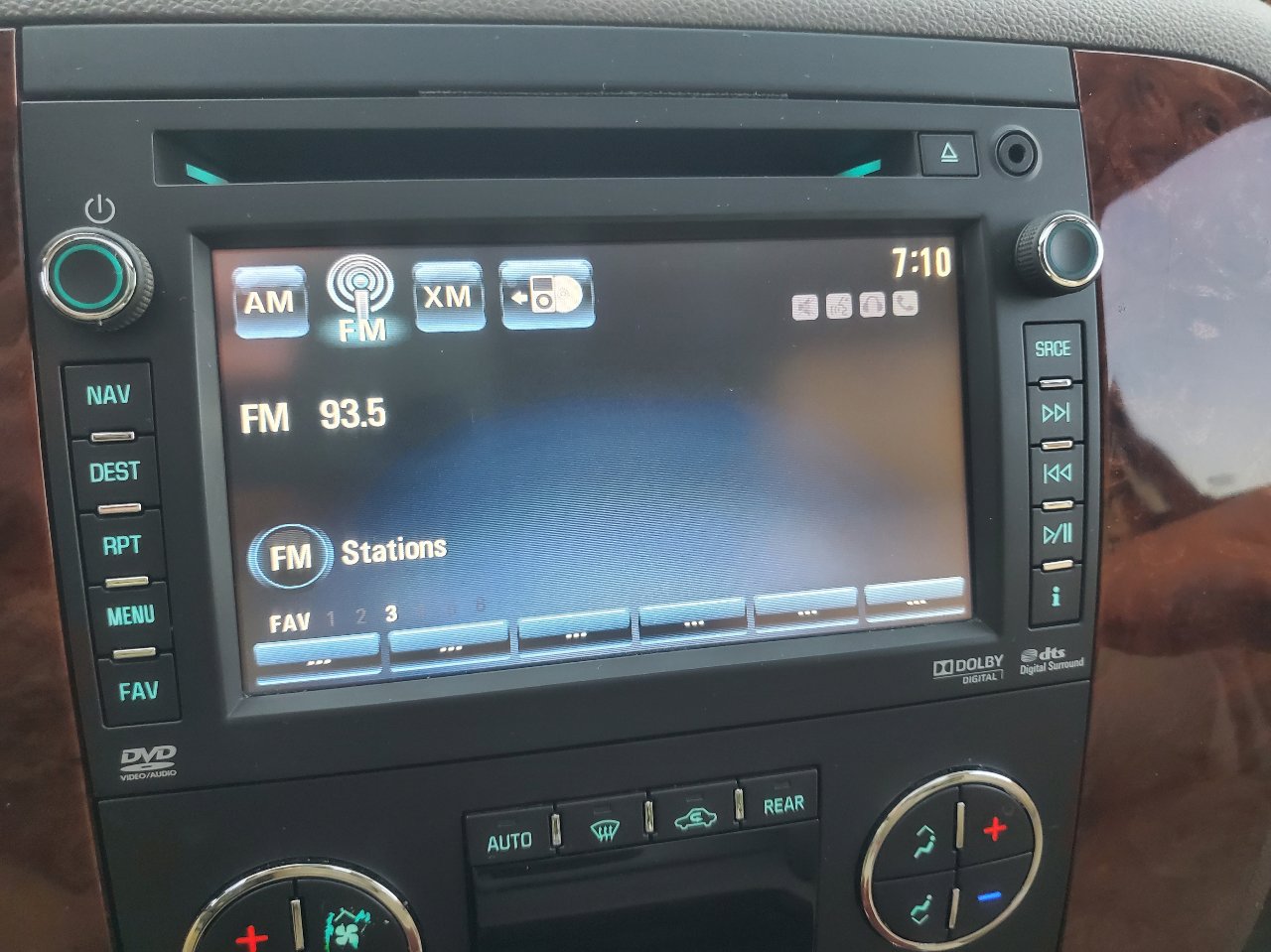 Used 2013 Chevrolet Tahoe LTZ image 54