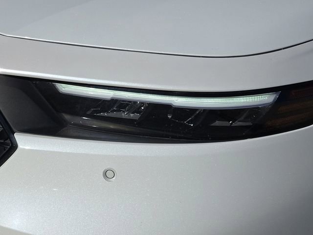 Used 2025 Honda Accord Touring image 7