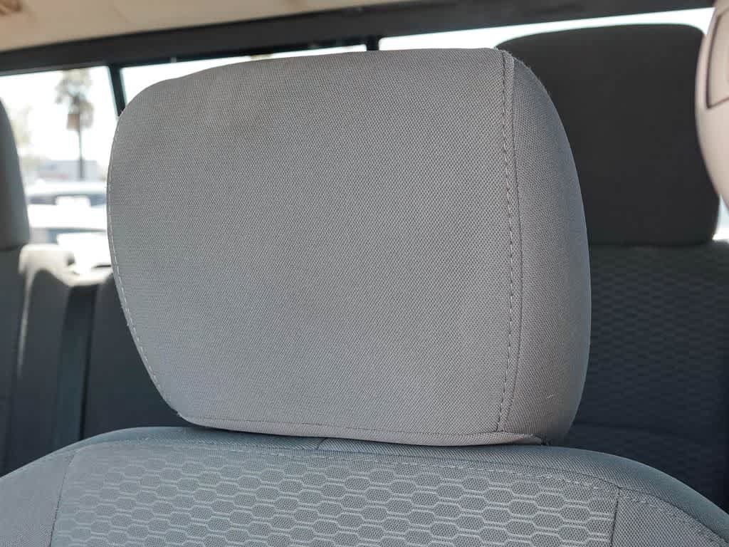 Used 2013 RAM 1500 Classic SLT RWD image 24
