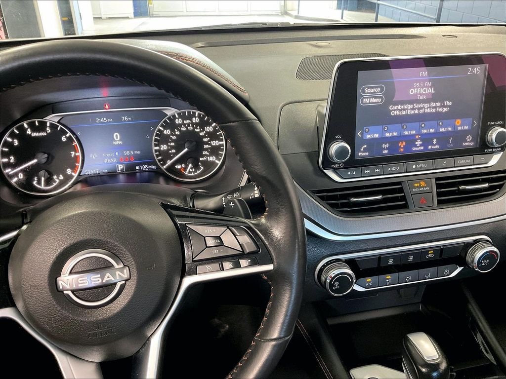 Used 2023 Nissan Altima 2.5 SR FWD image 18