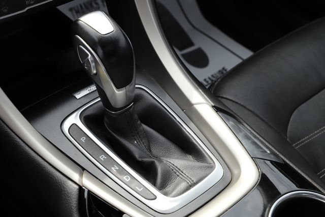 Used 2015 Ford Fusion SE w/ Equipment Group 502A FWD image 29