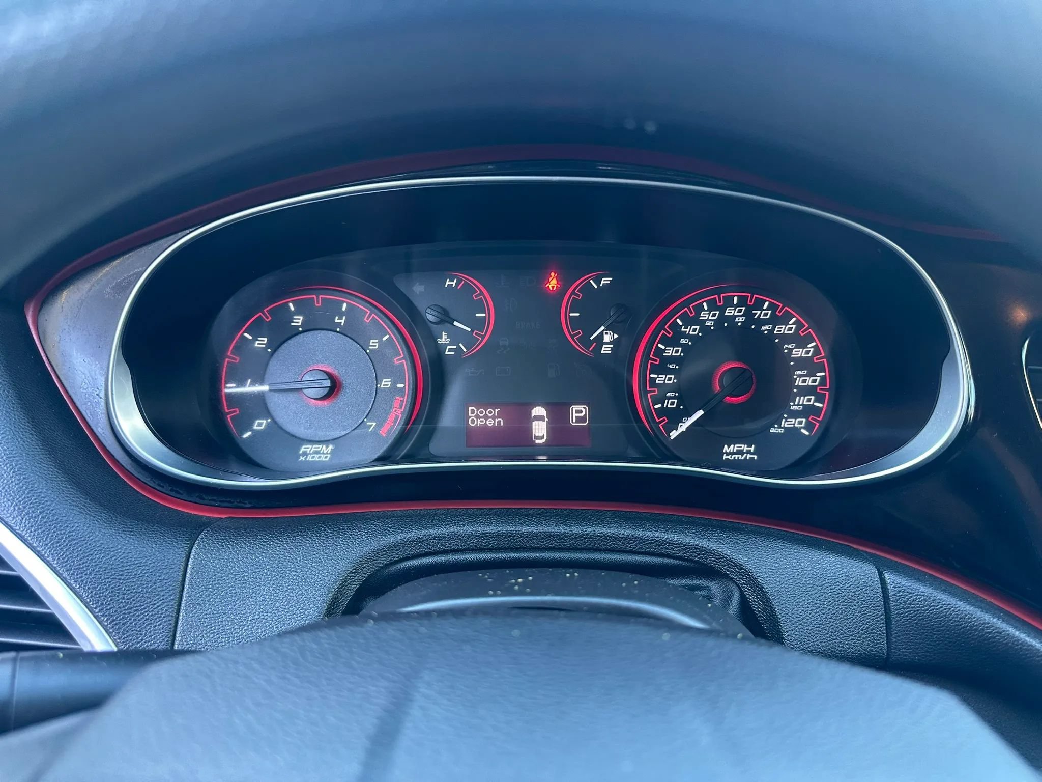 Used 2015 Dodge Dart SE w/ Convenience Group FWD image 18