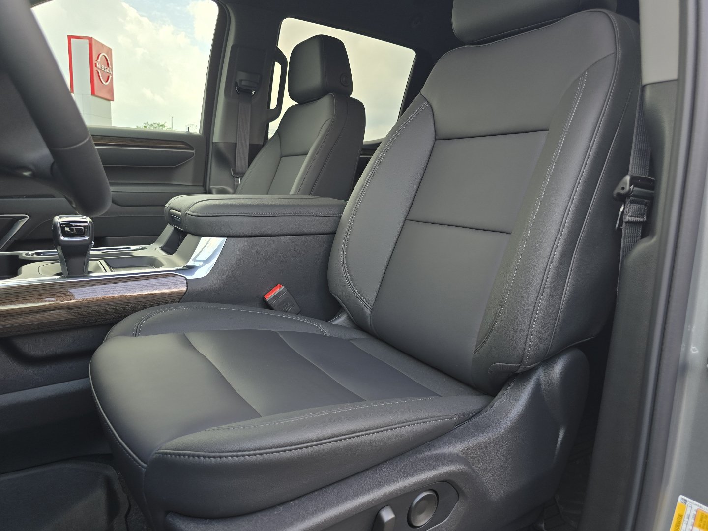 New 2026 Chevrolet Silverado 1500 RST w/ RST All Star Premium Package AWD/4WD image 15