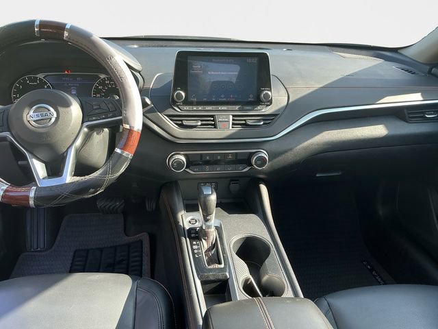 Used 2022 Nissan Altima 2.5 SR image 11