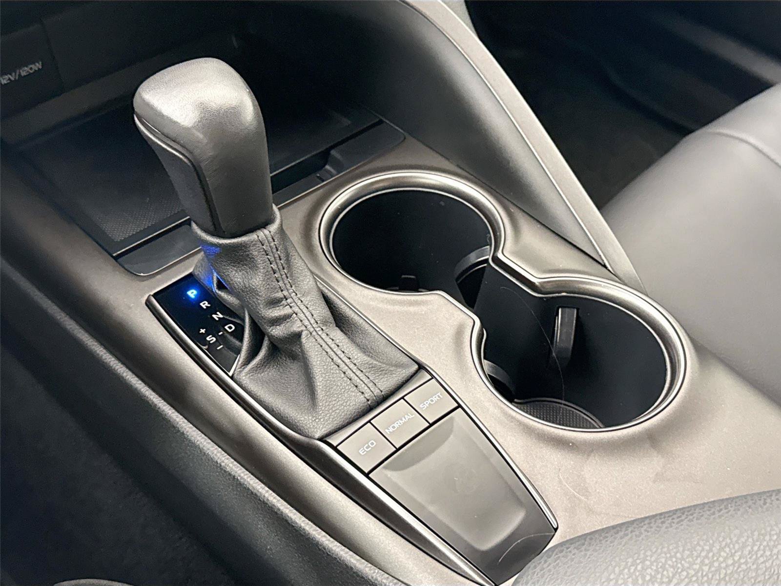 Certified 2024 Toyota Camry SE FWD image 23