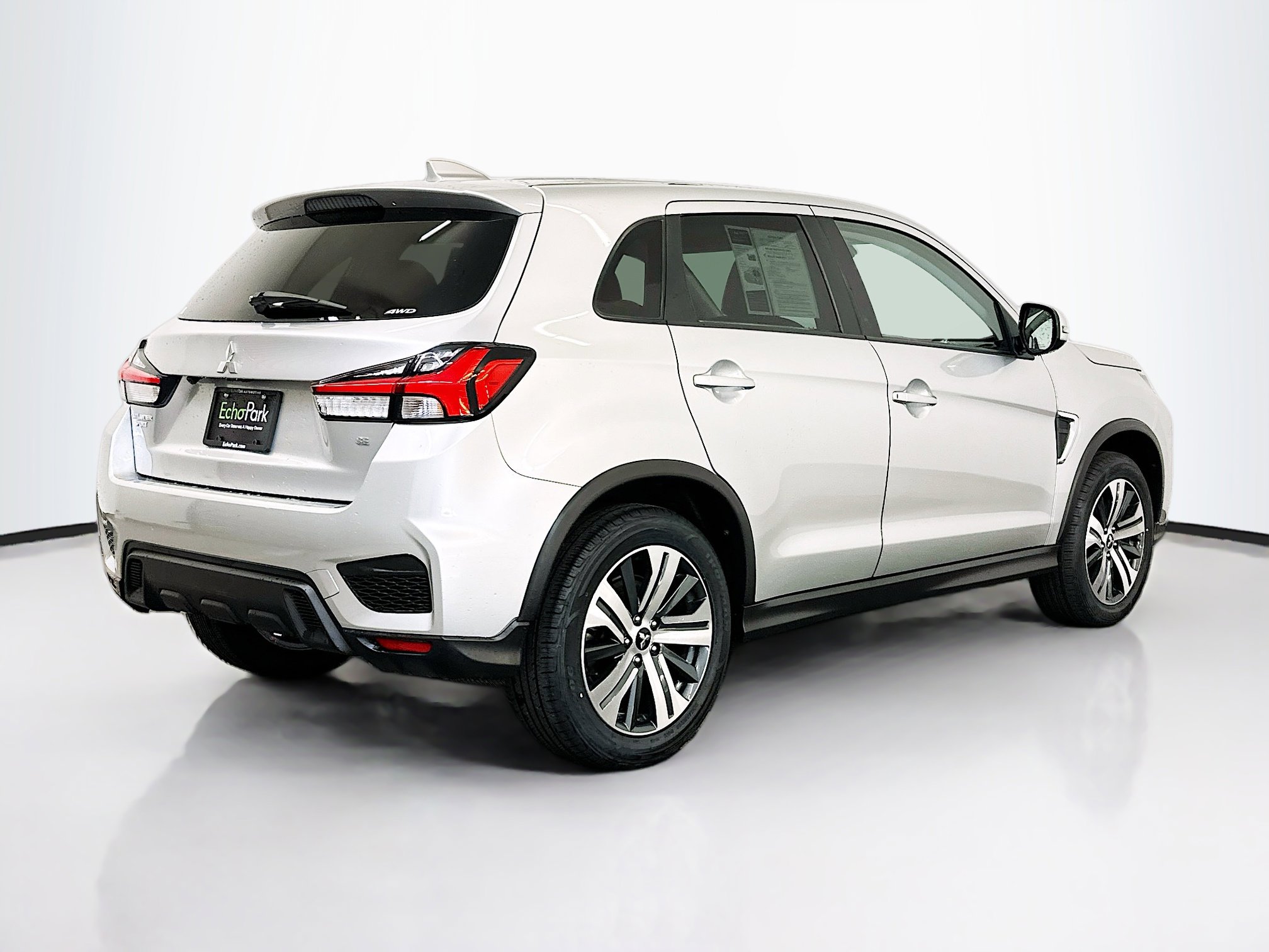 Used 2024 Mitsubishi Outlander Sport SE image 9