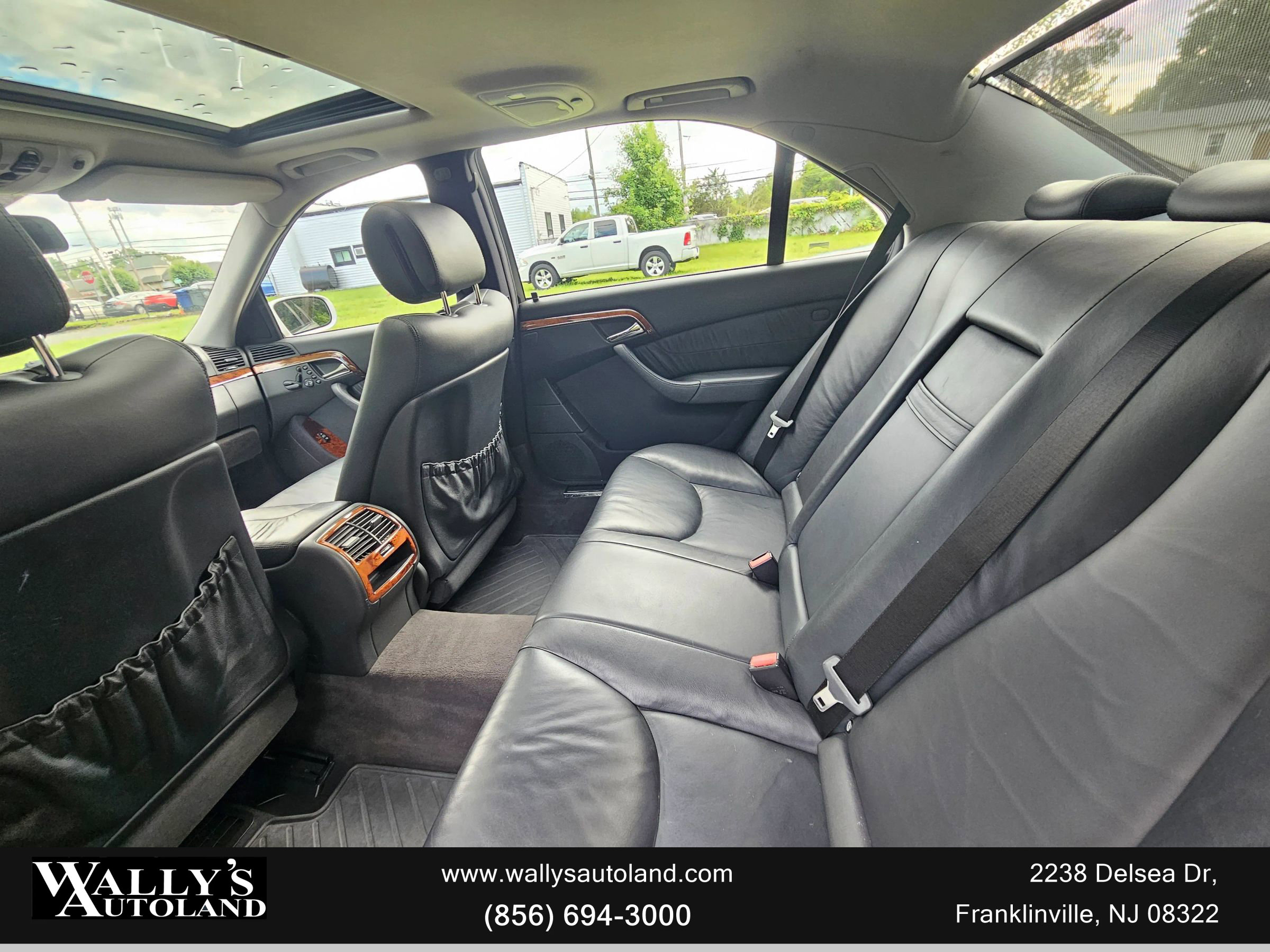 Used 2004 Mercedes-Benz S 500 4MATIC image 9