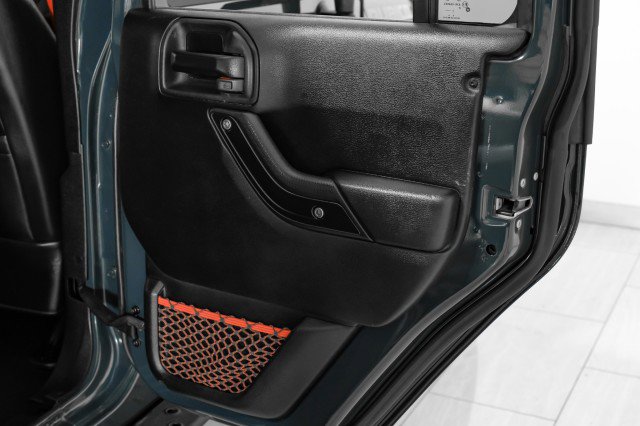 Used 2017 Jeep Wrangler Unlimited Rubicon image 41