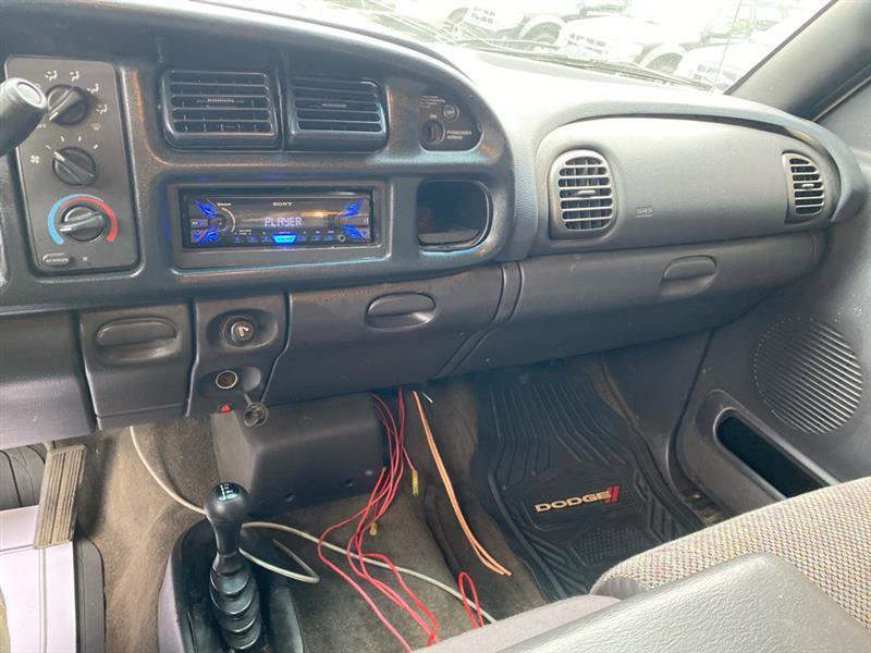 Used 2001 Dodge Ram 1500 Truck 4x4 Quad Cab image 11