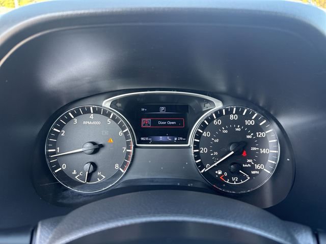 Used 2020 Nissan Pathfinder SL image 20