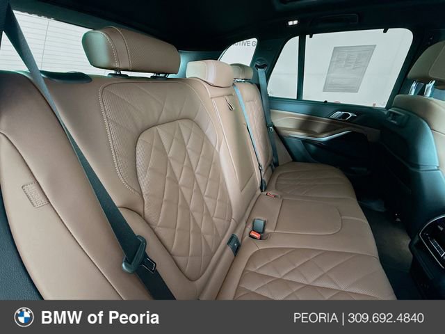 Used 2023 BMW X5 xDrive40i w/ M Sport Package image 28