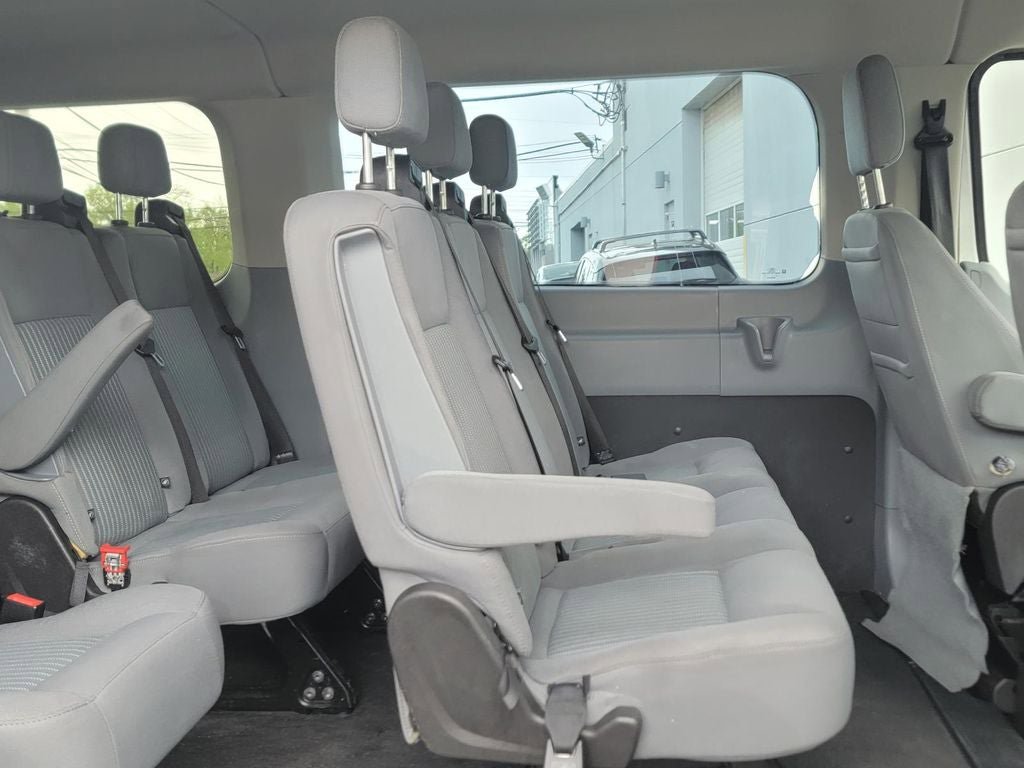 Used 2017 Ford Transit 350 XLT RWD image 16