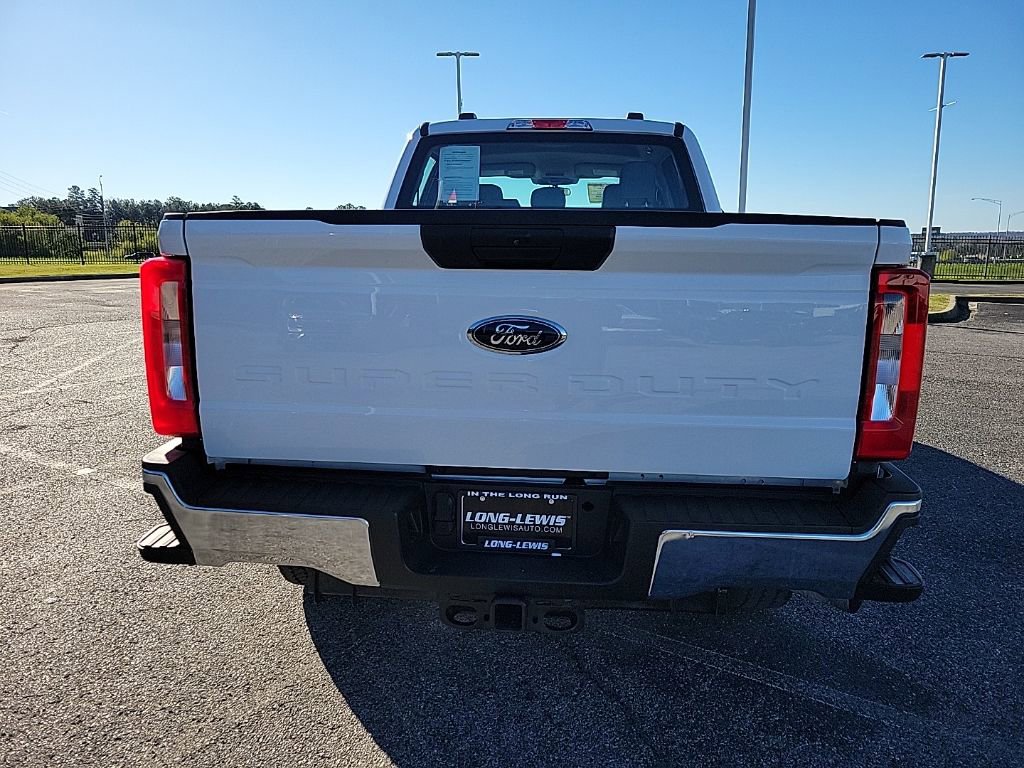 Used 2023 Ford F350 XL w/ FX4 Off-Road Package image 6