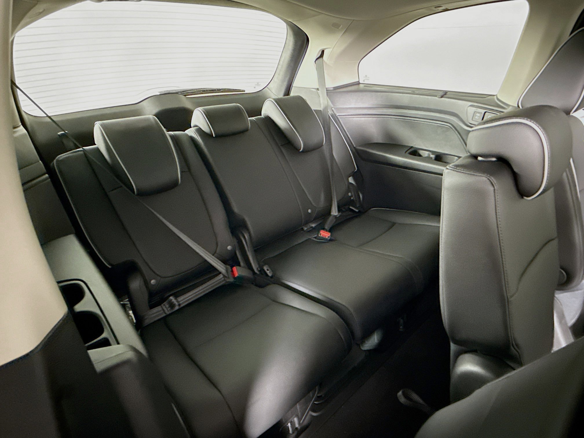 New 2026 Honda Odyssey Touring image 37