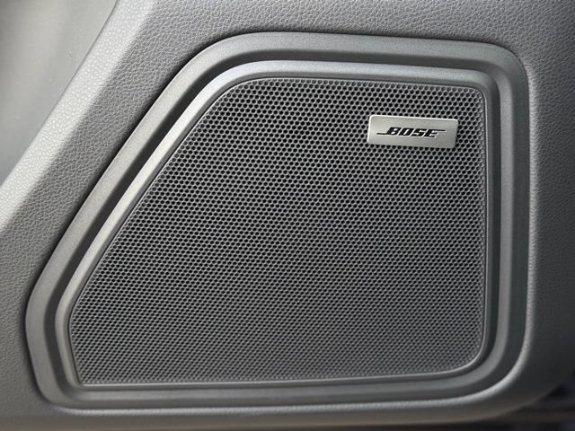 New 2026 Porsche Macan AWD/4WD image 15