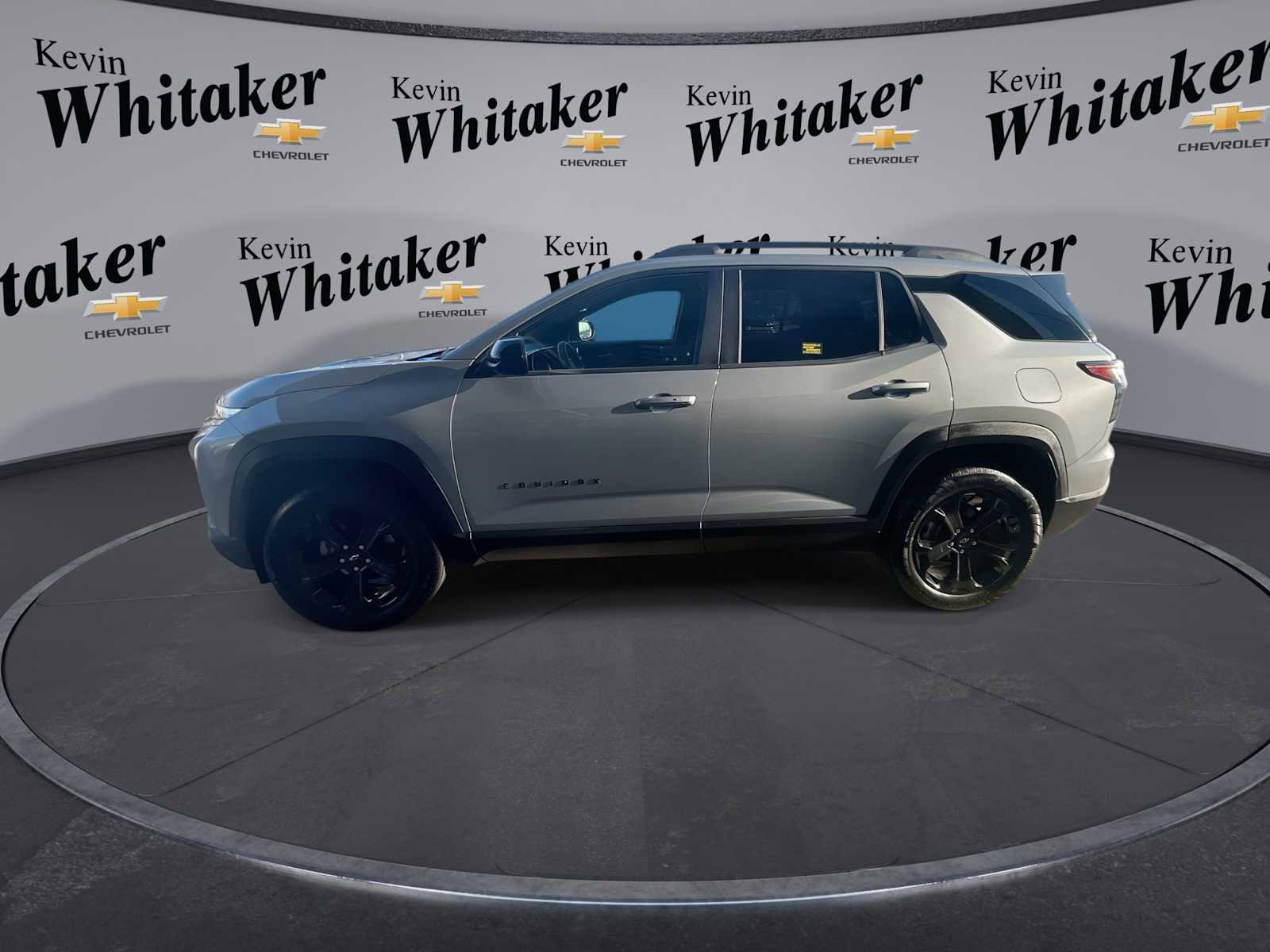 Used 2025 Chevrolet Equinox LT w/ Midnight Edition image 5