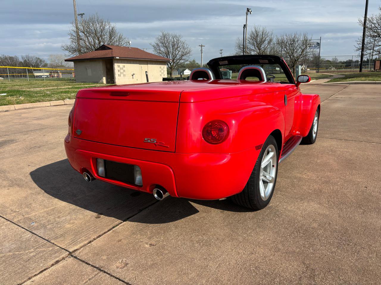 Used 2003 Chevrolet SSR w/ Preferred Equipment Group RWD image 30
