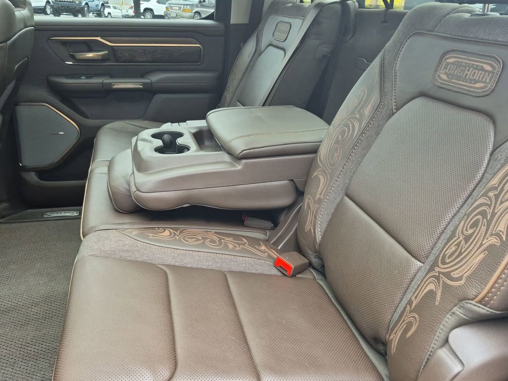 Used 2025 RAM 1500 Limited w/ Trailer Tow Group AWD/4WD image 31