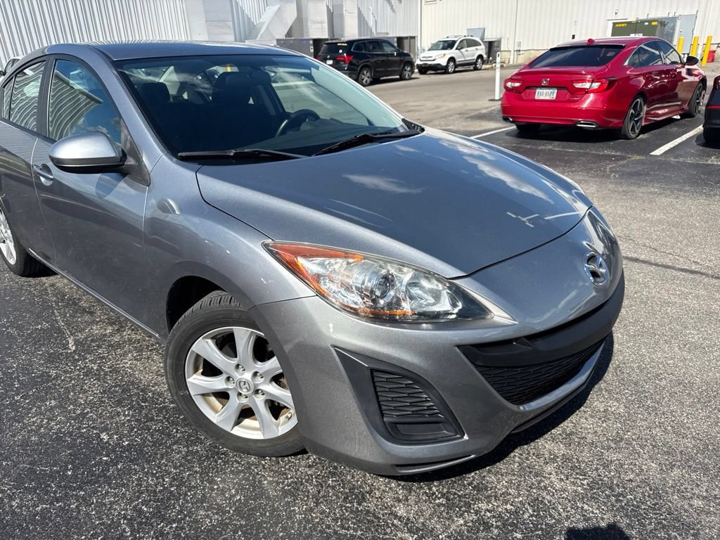 Used 2010 MAZDA MAZDA3 i Touring FWD image 3