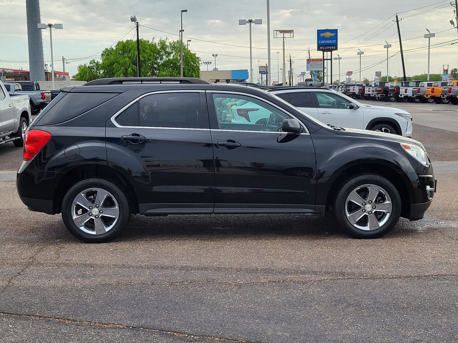Used 2013 Chevrolet Equinox LT w/ Safety Package image 6