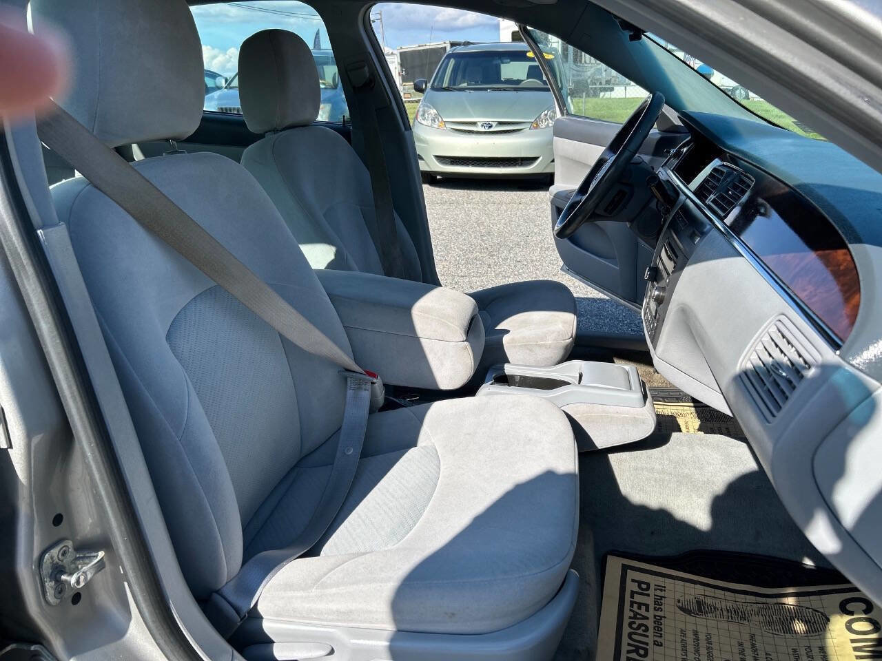 Used 2007 Buick LaCrosse CX image 19