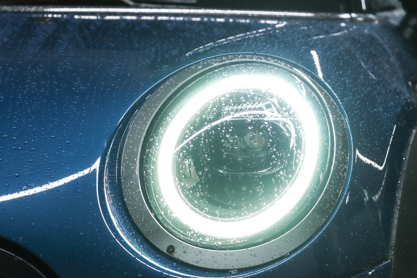 Certified 2023 MINI Cooper 2-Door Hardtop FWD image 9