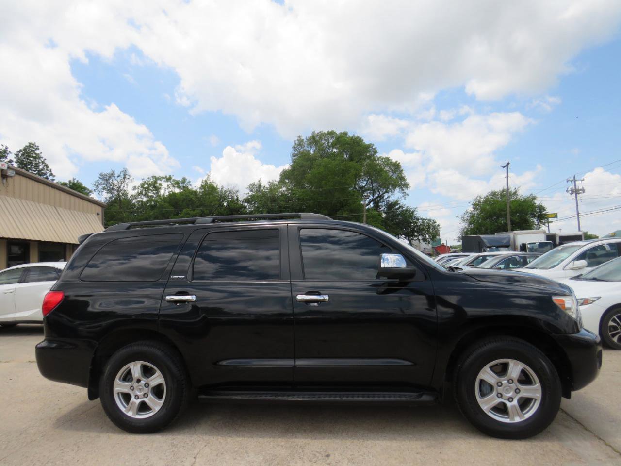 Used 2008 Toyota Sequoia Limited RWD image 4