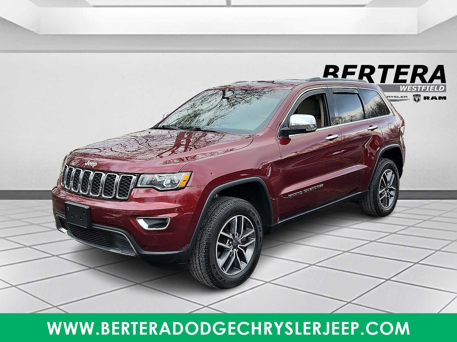 Used 2019 Jeep Grand Cherokee Limited image 3