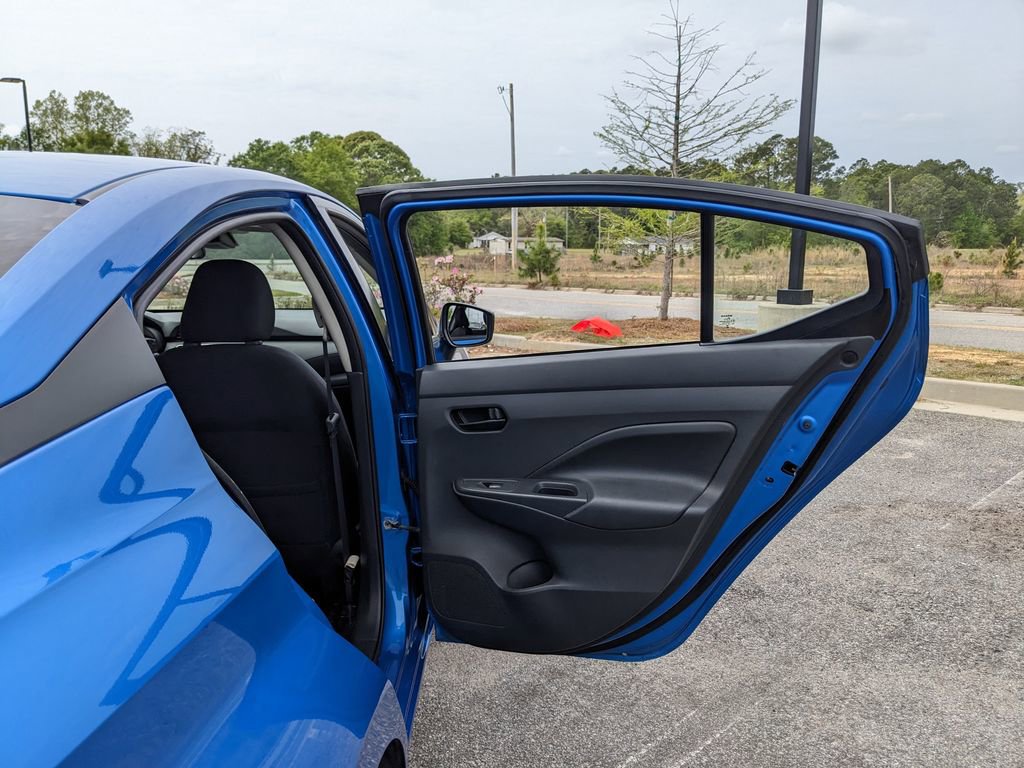 Used 2023 Nissan Versa S image 43