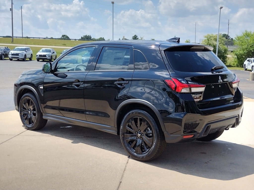 New 2025 Mitsubishi Outlander Sport LE image 17