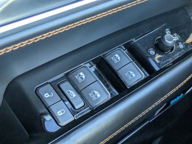 Used 2023 Jeep Grand Wagoneer Series III image 20