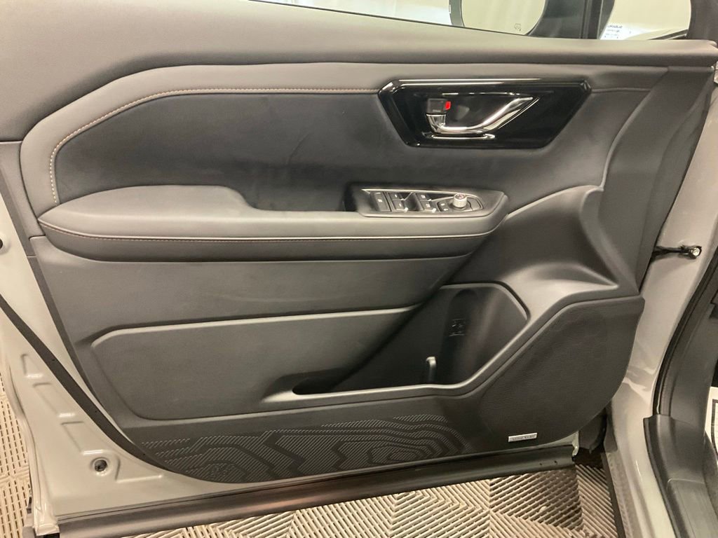 New 2026 Subaru Forester Sport AWD/4WD image 10