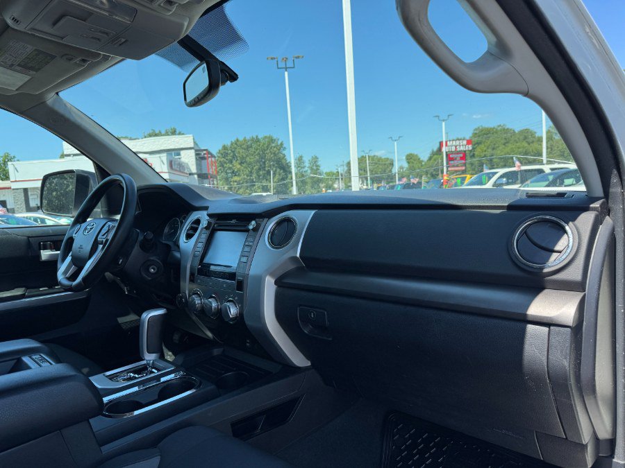 Used 2014 Toyota Tundra SR5 AWD/4WD image 19