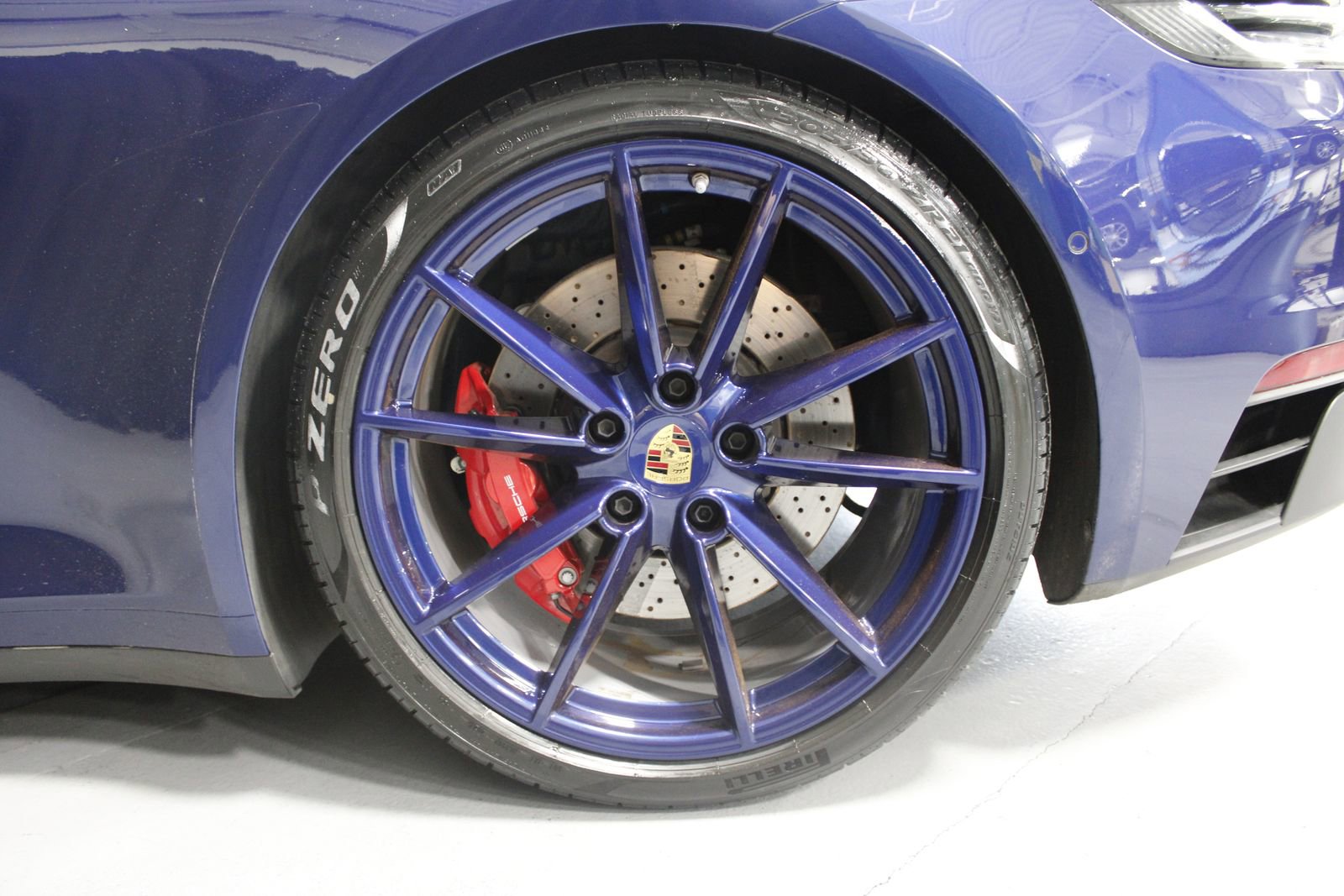 Used 2024 Porsche 911 Carrera 4 GTS image 22