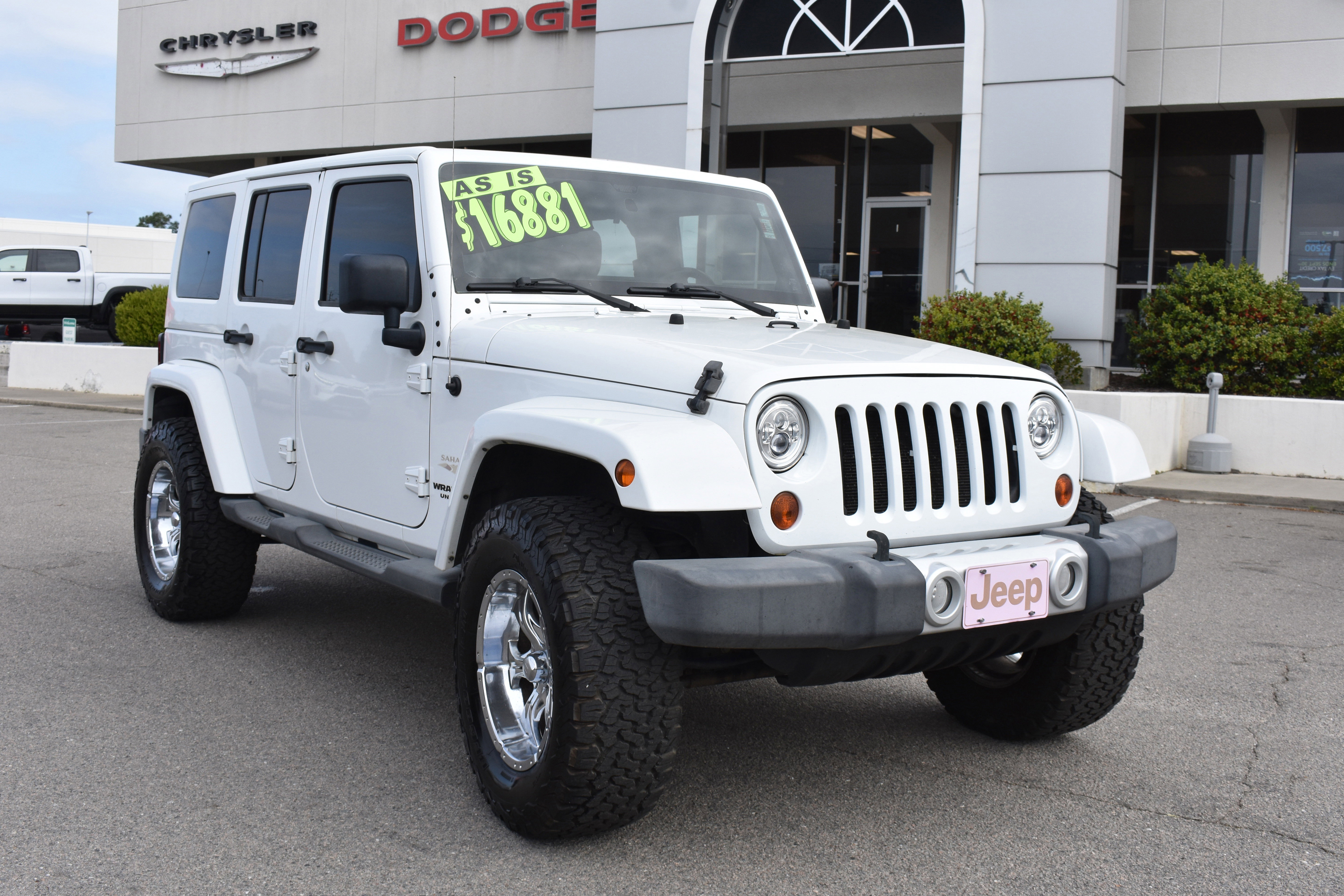 Used 2011 Jeep Wrangler Unlimited Sahara w/ Dual Top Group image 3