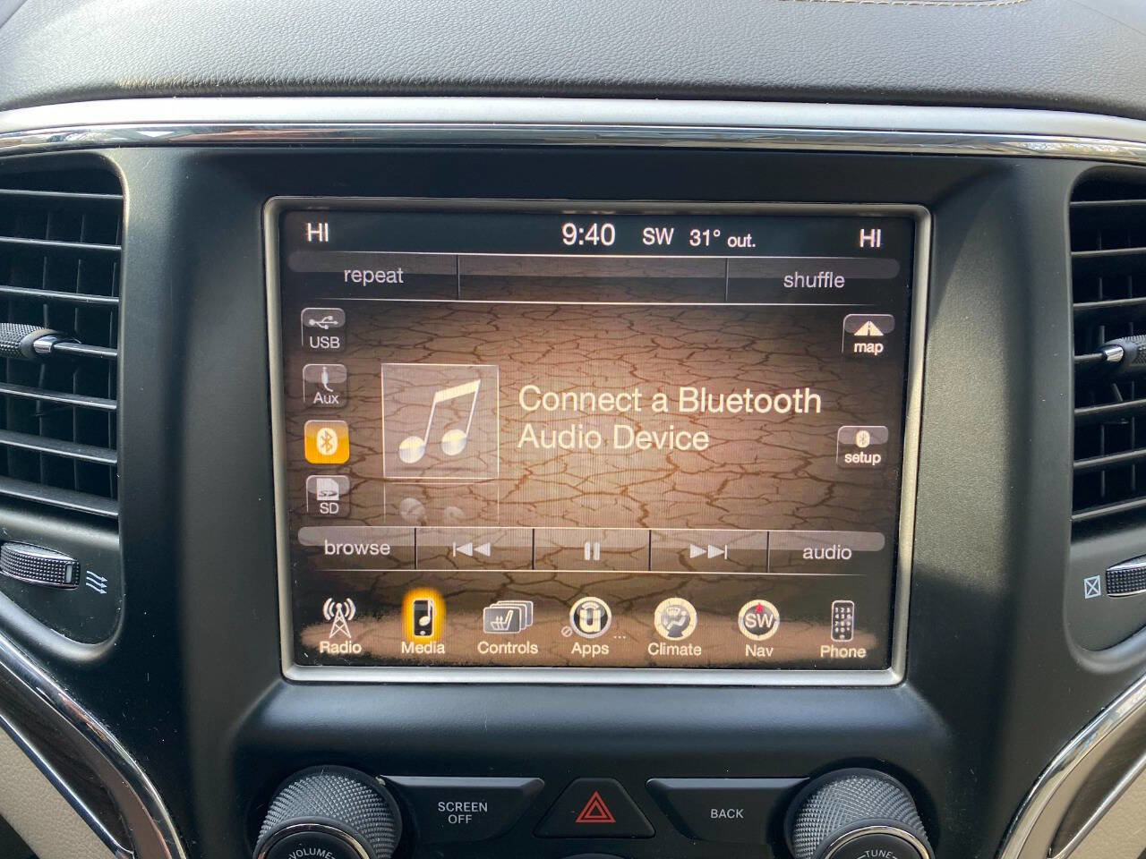 Used 2017 Jeep Grand Cherokee Overland image 34