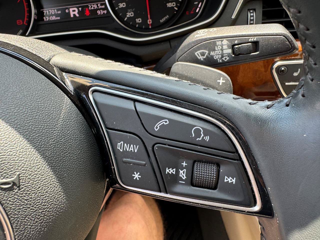 Used 2019 Audi A4 2.0T Premium w/ Convenience Package FWD image 32