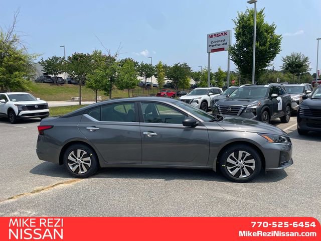 New 2025 Nissan Altima 2.5 S image 2