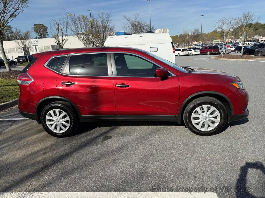 Used 2016 Nissan Rogue S image 8