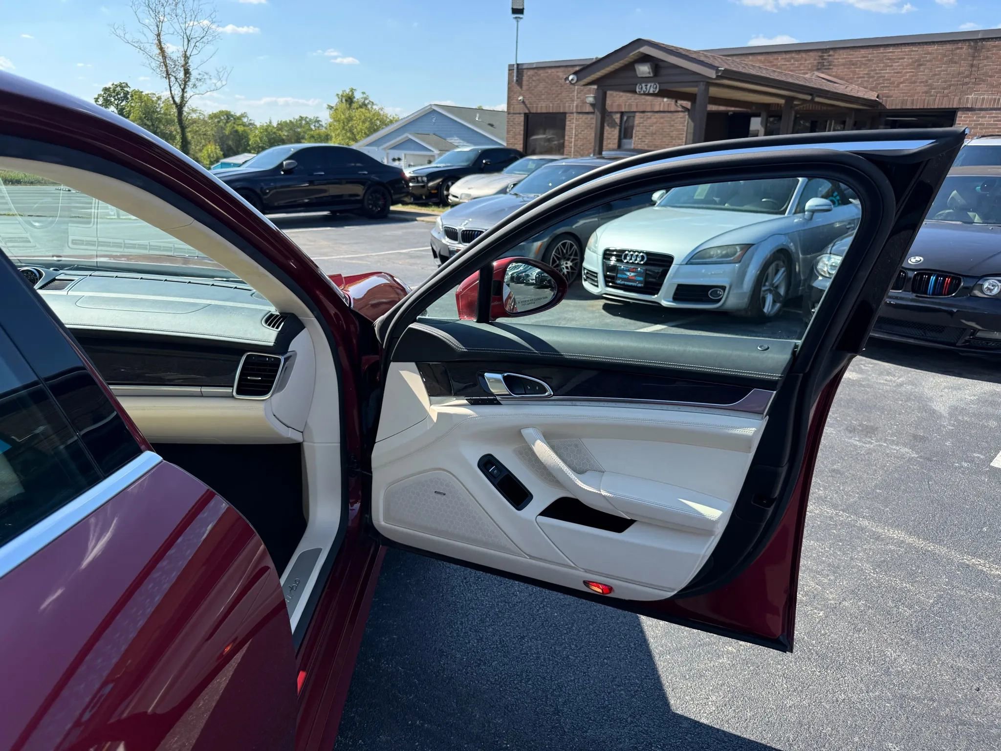 Used 2016 Porsche Panamera Turbo image 58