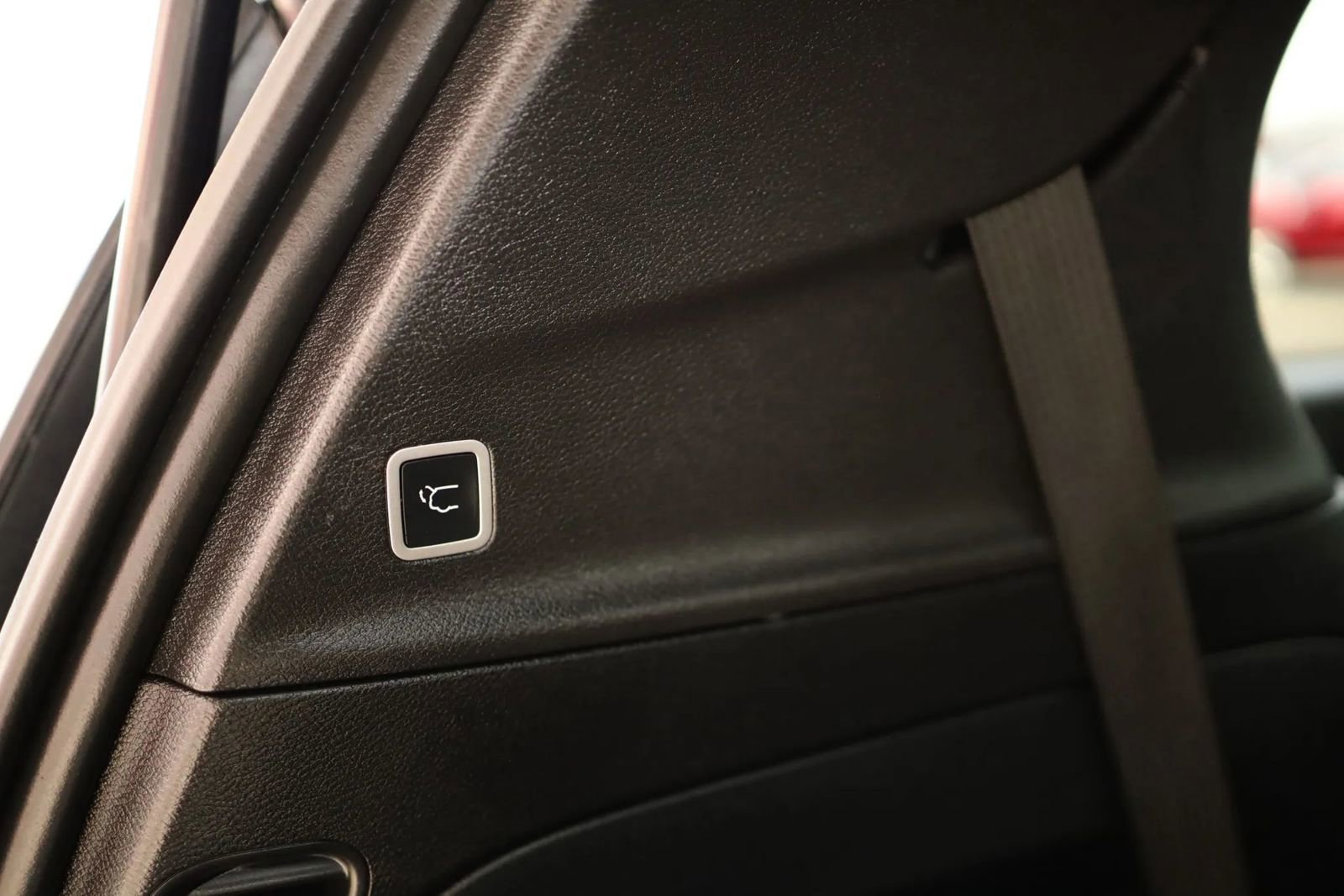 Used 2021 Chrysler Pacifica Touring w/ Uconnect Theater Family Group image 49