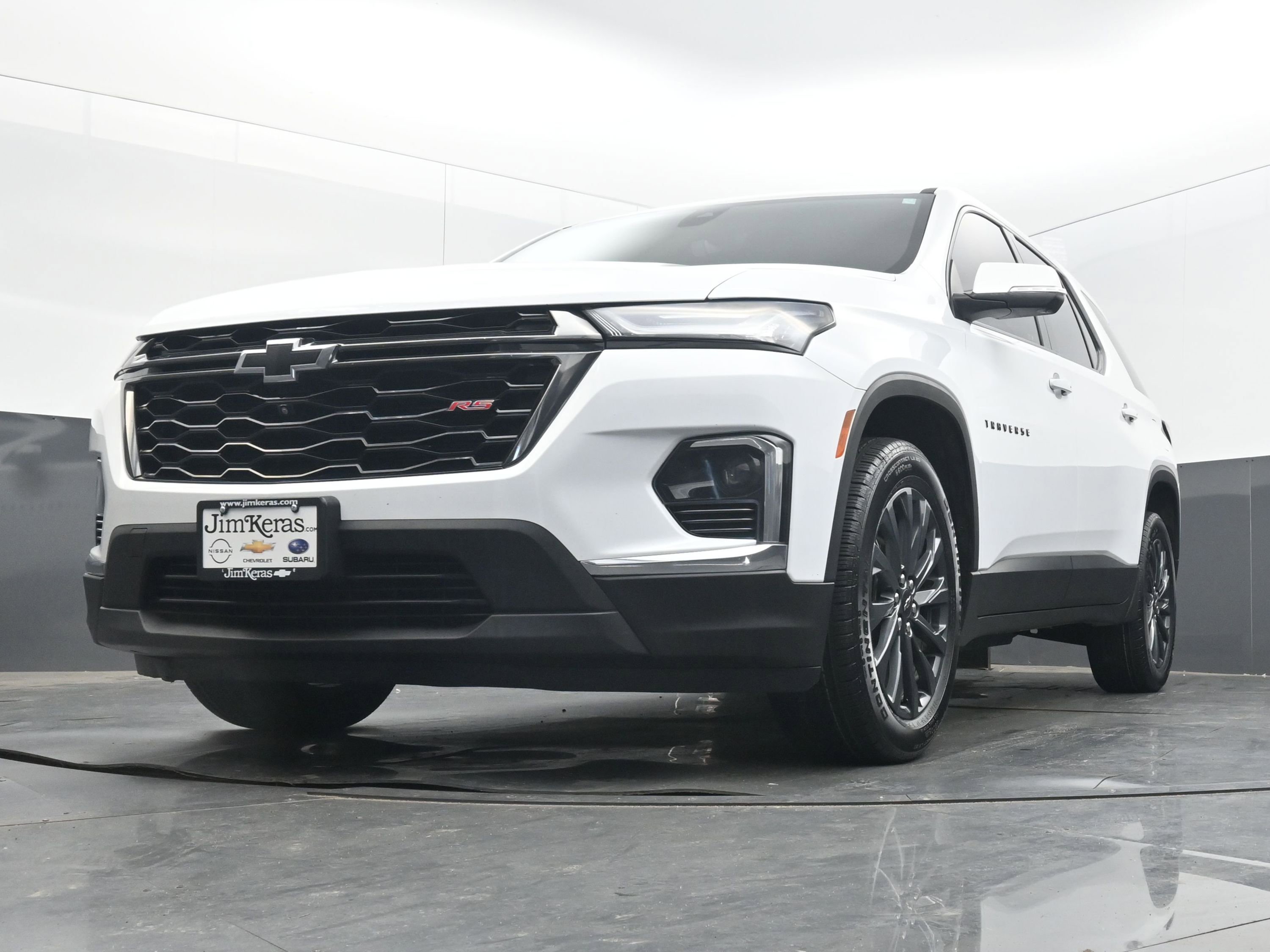 Used 2023 Chevrolet Traverse RS image 26